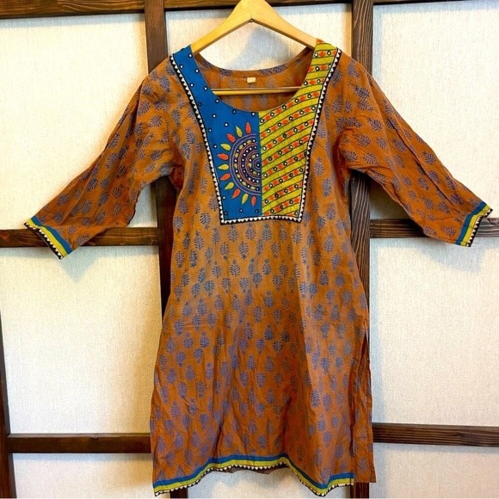 Embroidered Indian Kurti Tunic Top Sun Design Brown Boho Earthy Bohemian Blouse
